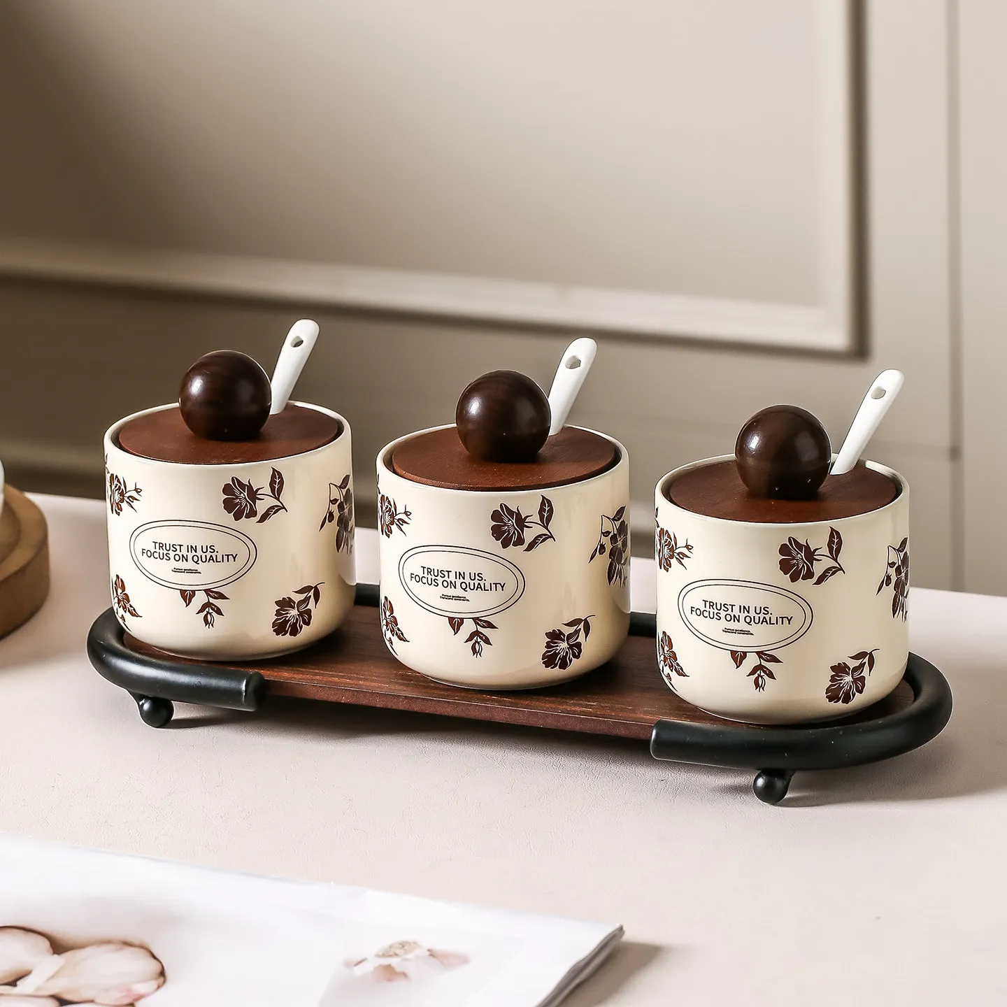 Herb Keeper Bottle - Set Toples Bumbu Keramik Mewah Retro,